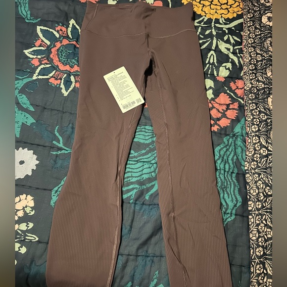lululemon athletica Pants - Wunder train high rise ribbed size 8 leggings 25 inch
